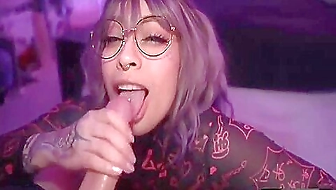 Brunette anal sex in her ass in homemade porn video