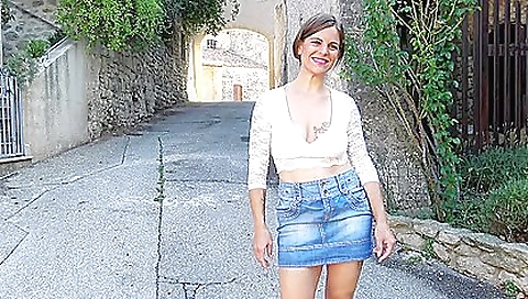 Nice natural tits girl with a very nice mouth enjoys a gang bang