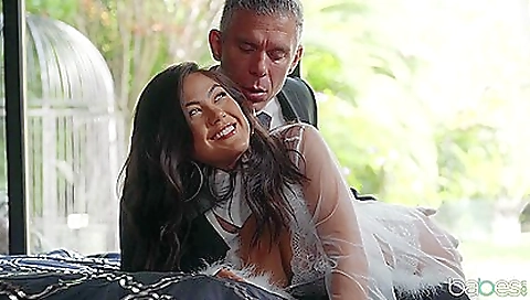 Asian brunette with a hairy pussy and big ass is creampied