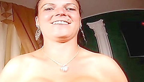 German porn camera is making homemade solo clip videos