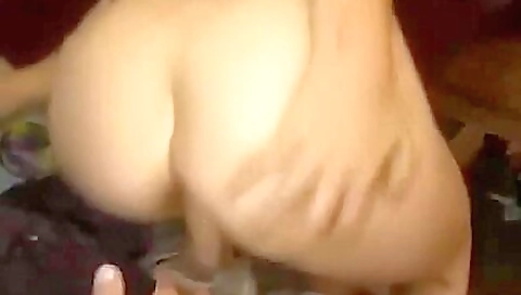 Amateur big ass anal girl gets fingered and fucked