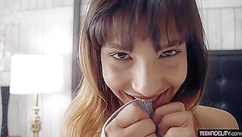 Tattooed brunette gets a cumshot on her ass and face