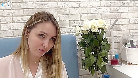 Tattooed blonde milf 18+ with a nice body in porn video